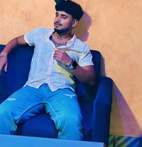 Bong Rahul - Acompañantes masculino in Kolkata