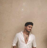 Bong Rahul - Acompañantes masculino in Kolkata
