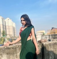 Bong Sana Your Valentine Gift - Transsexual adult performer in Kolkata