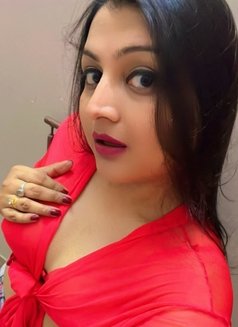 Bong TS Sayraa here, for few days - Transsexual escort in Bangalore Photo 30 of 30