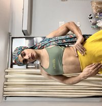 Boni - Transsexual escort in New Delhi