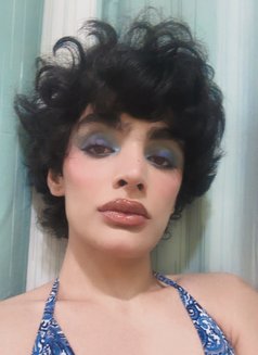 Boni - Acompañantes transexual in New Delhi Photo 10 of 10