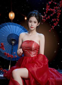 Bonita - companion in Bangkok Photo 6 of 8