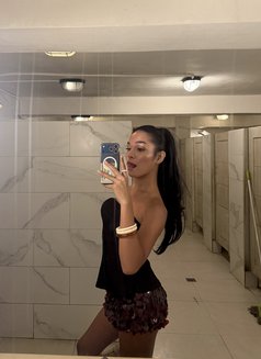 Bonita Kelsey - Transsexual escort in Cebu City Photo 15 of 22