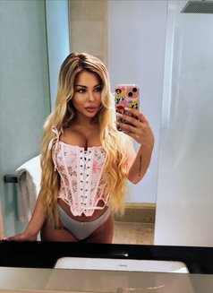 Bonnie Massage - masseuse in Singapore Photo 1 of 10