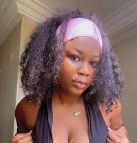 Bonnie - escort in Accra
