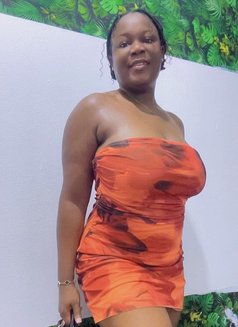 Bonnie - escort in Accra Photo 5 of 6