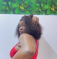 Bonnie - escort in Accra