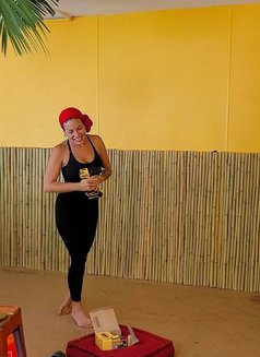 Bonnina - escort in Berlin Photo 3 of 3