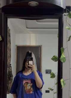 Bonny - escort in Okinawa Island Photo 3 of 3