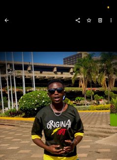 Bonventure - Male escort in Nairobi Photo 6 of 8