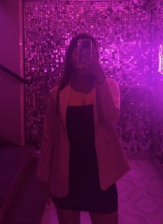 𝐋𝐞𝐭’𝐬 𝐝𝐨 𝐜𝐚𝐦 & 𝐦𝐞𝐞𝐭 - escort in Bangalore Photo 2 of 4