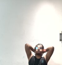 Boob Sucker - Acompañantes masculino in New Delhi