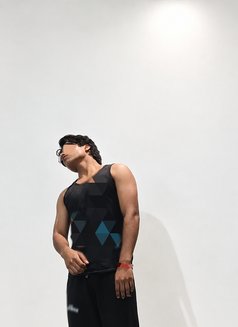Boob Sucker - Male escort in New Delhi Photo 5 of 6