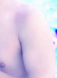 Boobie Lover - Acompañantes masculino in Lahore Photo 1 of 3