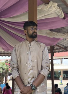 Boobs and pussy licker - Male escort in Bangalore Photo 5 of 5
