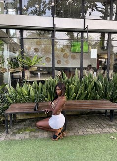 No bad vibes - Masajista in Lagos, Nigeria Photo 4 of 6