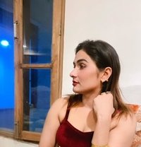 Book Call Girls Gurgaon With 100% Real - puta in Gurgaon