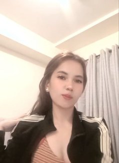 Book Me - escort in Manila Photo 6 of 7