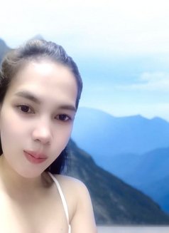 Book Me - Intérprete de adultos in Pasig Photo 4 of 6