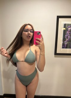 Book me now! 🇵🇭🇧🇷 - escort in Makati City Photo 16 of 19