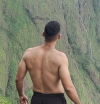 Book Ur Bull - Male escort in Kochi