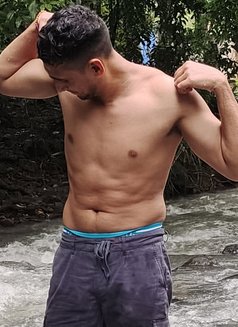 Book Ur Bull - Male escort in Kochi Photo 4 of 4