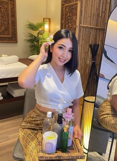 Boonta Cute professional massage - escort in Riyadh Photo 2 of 6