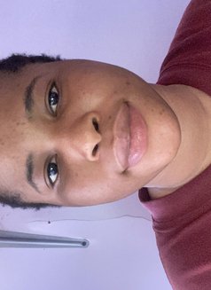 Boooo - Acompañantes transexual in Lagos, Nigeria Photo 2 of 3