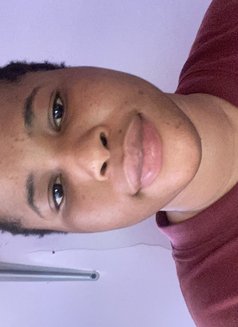 Boooo - Acompañantes transexual in Lagos, Nigeria Photo 3 of 3