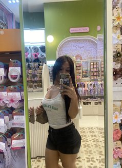 booty gyrl MEET AND CAMSHOW - escort in Manila Photo 7 of 7