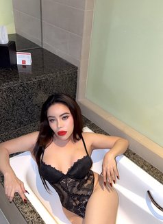 Bootylicious Aya - Transsexual escort in Abu Dhabi Photo 18 of 20
