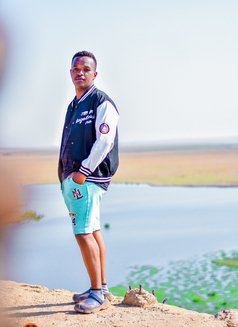 Bootylicious - Acompañantes masculino in Nairobi Photo 1 of 5