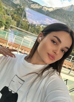 Bora - escort in Rome Photo 4 of 13