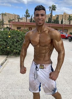 Boreo - Male escort in Cairo Photo 12 of 25