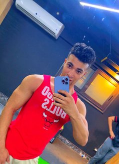 Boreo - Male escort in Cairo Photo 21 of 25