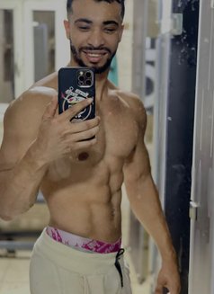 Boreo - Male escort in Cairo Photo 25 of 25
