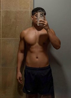 Borj Massage For Men - Acompañantes masculino in Riyadh Photo 2 of 4