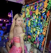 Barbie - escort in Osaka