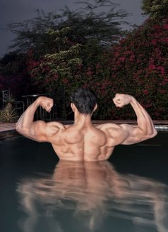 Bosco - masseur in New Delhi Photo 1 of 5