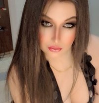 Boshra - Transsexual escort agency in Riyadh