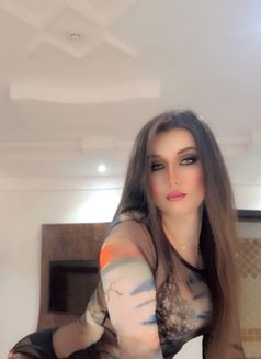 Boshra - Transsexual escort agency in Riyadh Photo 29 of 30