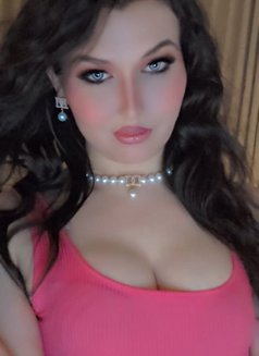 Boshra - Agencia de acompañantes transexuales in Riyadh Photo 19 of 25