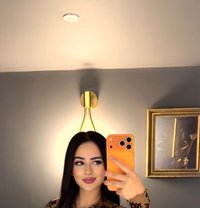 Boshra - puta in Abu Dhabi