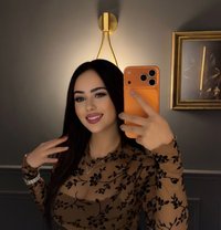 Boshra - escort in Abu Dhabi Photo 7 of 11