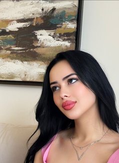 Boshra - escort in Abu Dhabi Photo 13 of 13