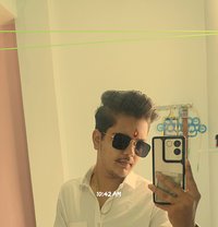 Boss - Male adult performer in Indore