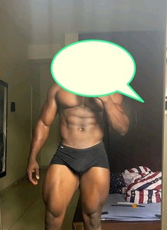 Boss - Male escort in Nairobi Photo 3 of 3