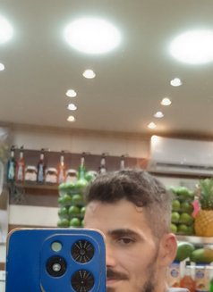 Boss Jad - Acompañantes masculino in Beirut Photo 1 of 2