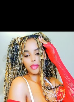 Bossy Kelly - Dominadora in Riyadh Photo 6 of 8